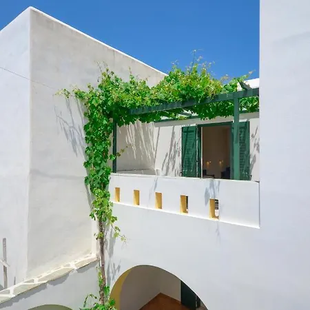 Fanis Agia Anna (Naxos)