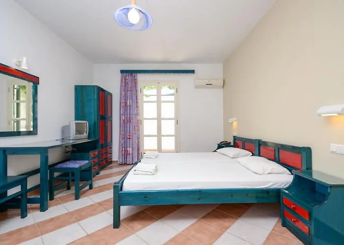 Hotel Fanis Hotel 2*