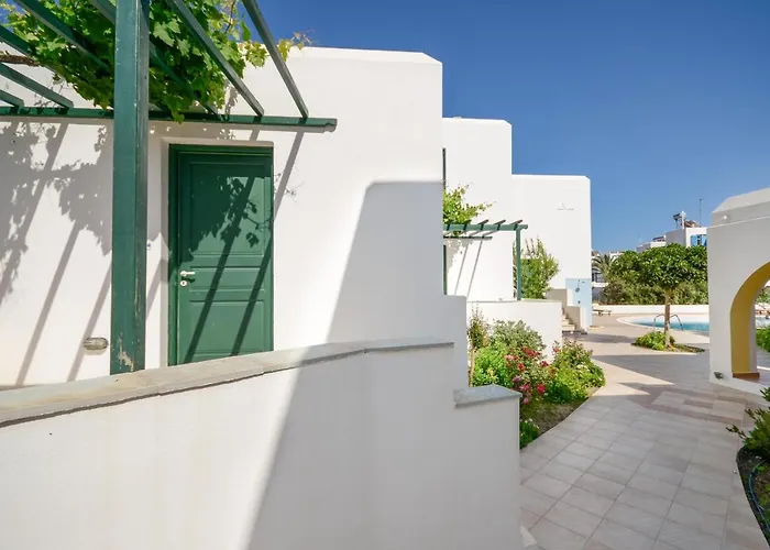 Hotel Fanis Hotel 2*