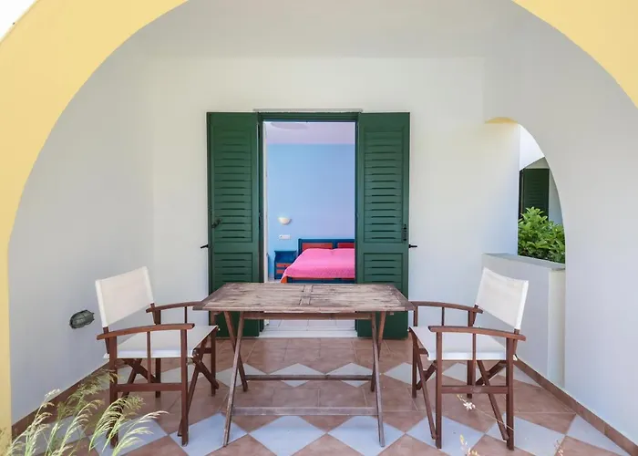 Hotel Fanis 2* Agia Anna (Naxos)